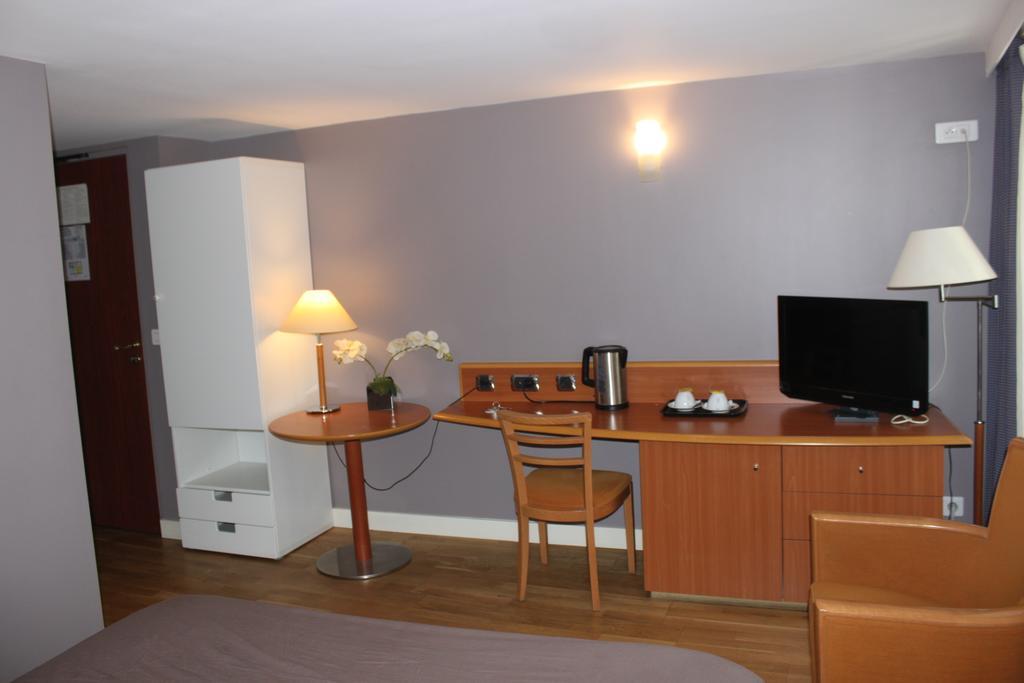 Hotel Metropolitain Paris Bilik gambar