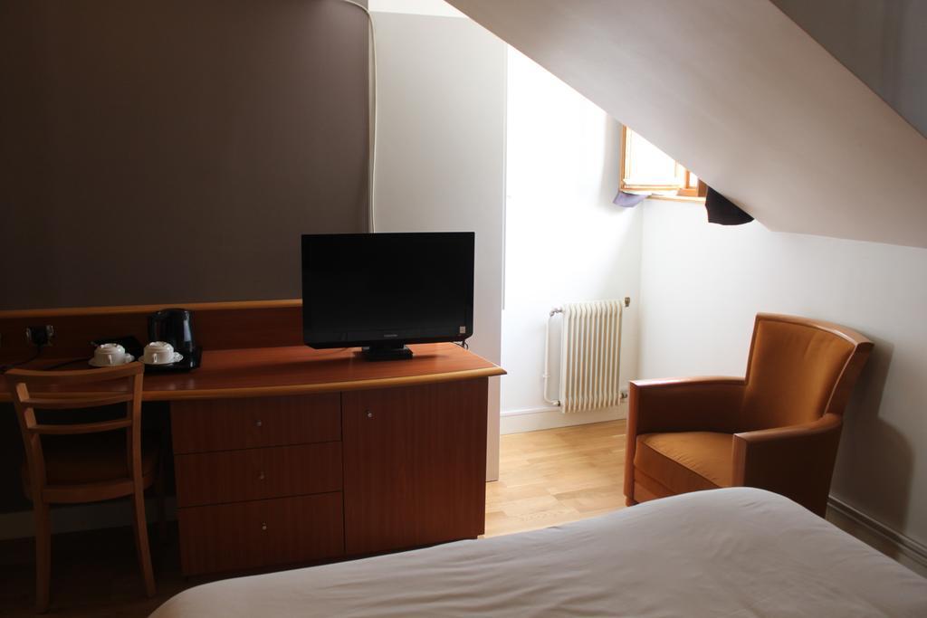 Hotel Metropolitain Paris Bilik gambar