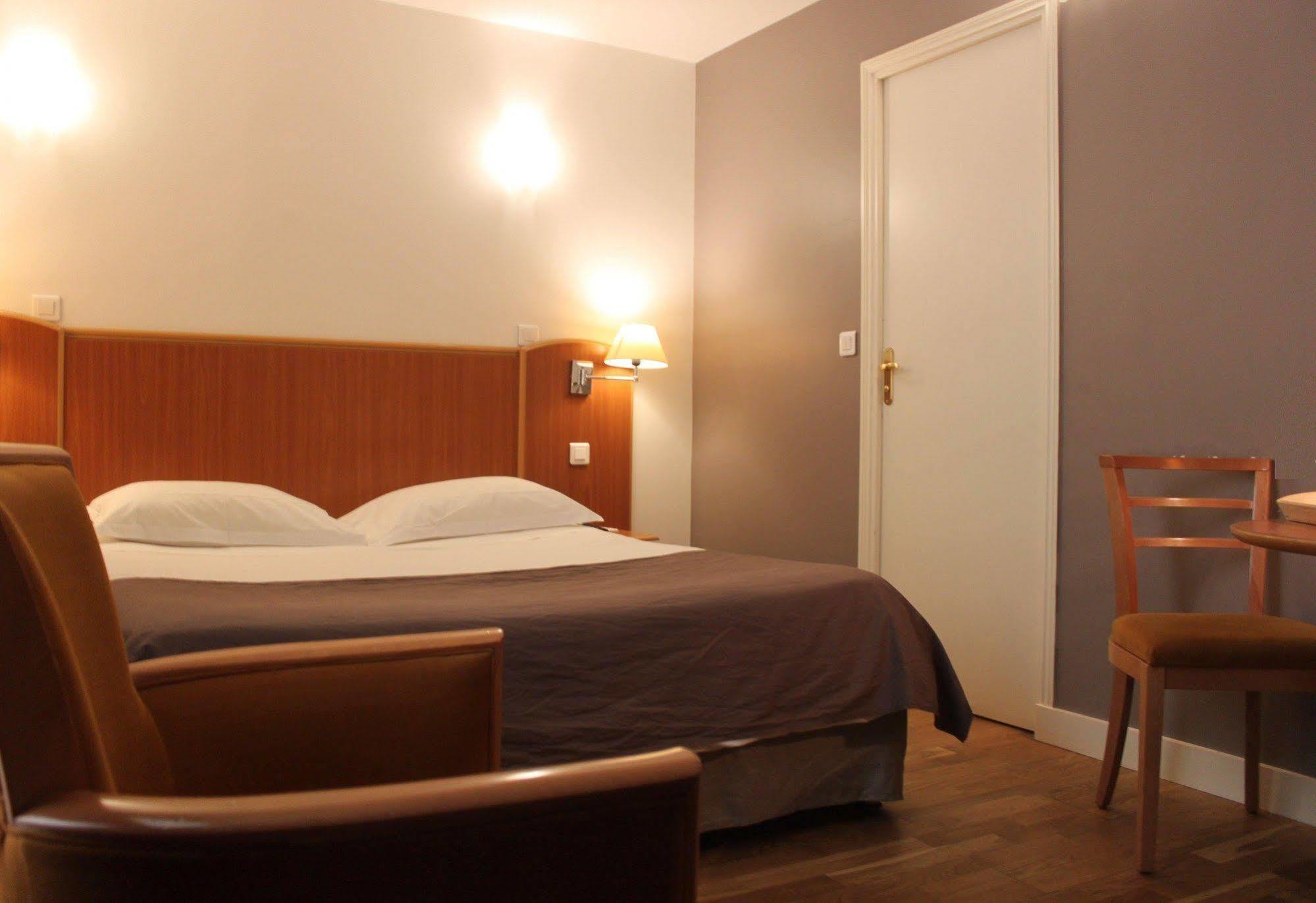 Hotel Metropolitain Paris Luaran gambar